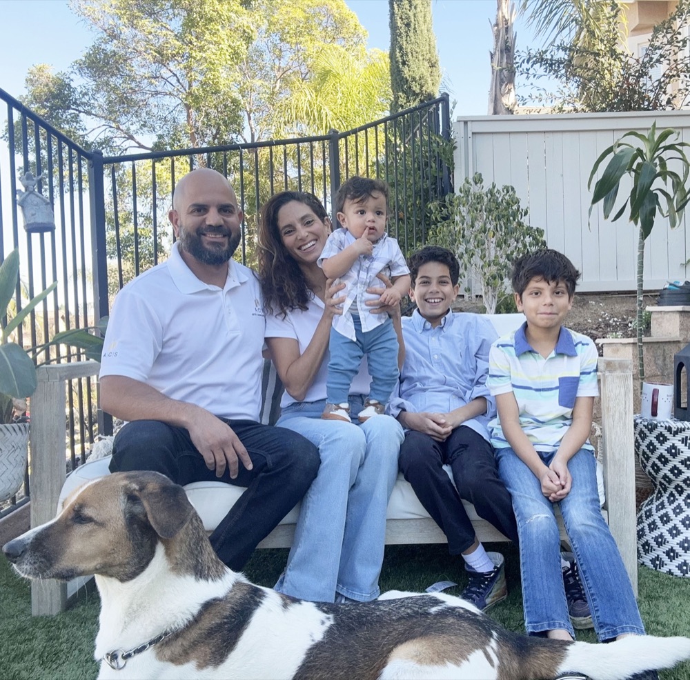 Saif Elbanna and family, founder of Antoon Construction