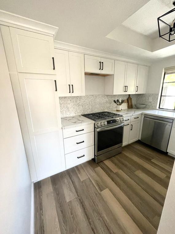 Del Mar Condo Remodel — photo 4 of 23