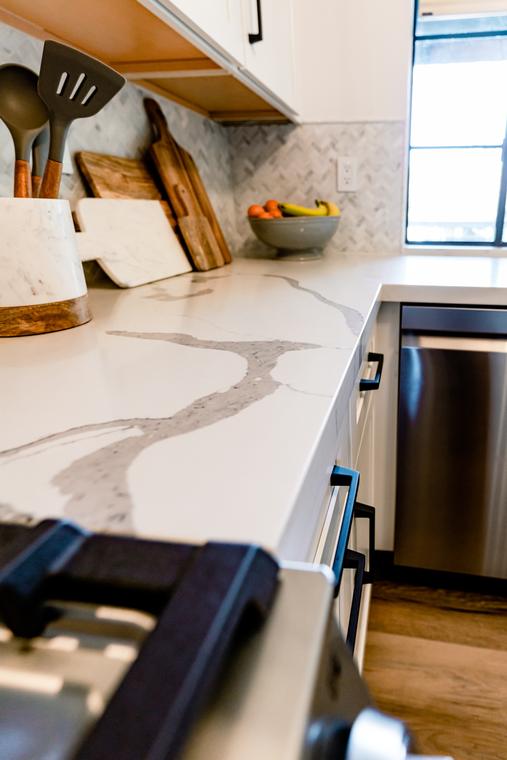 Del Mar Condo Remodel — photo 5 of 23
