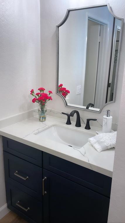 Del Mar Condo Remodel — photo 14 of 23