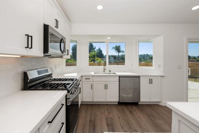 Oceanside Home Remodel — photo 3 of 22