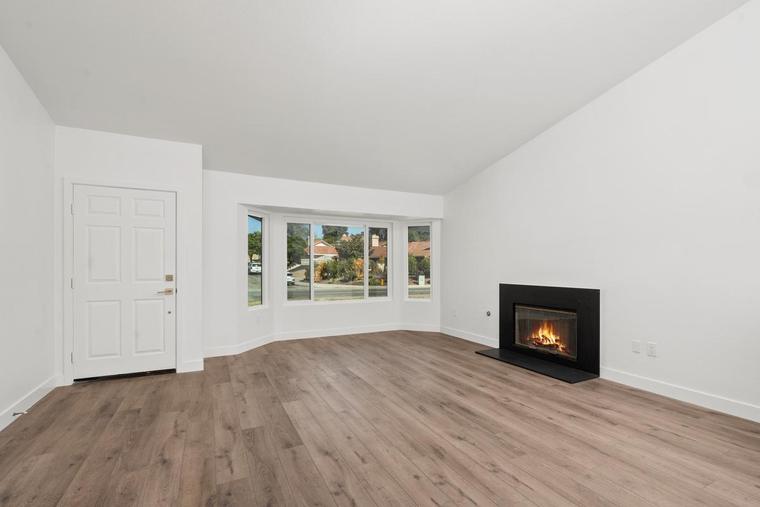 Oceanside Home Remodel — photo 4 of 22