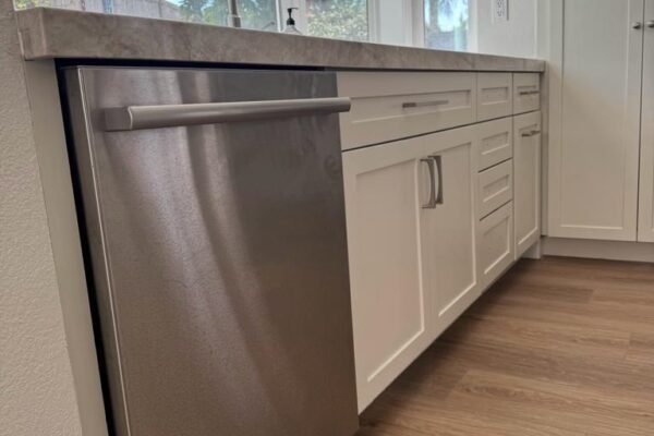 5263c6c7-d211-4a99-9ebe-a4ffab95a3c1